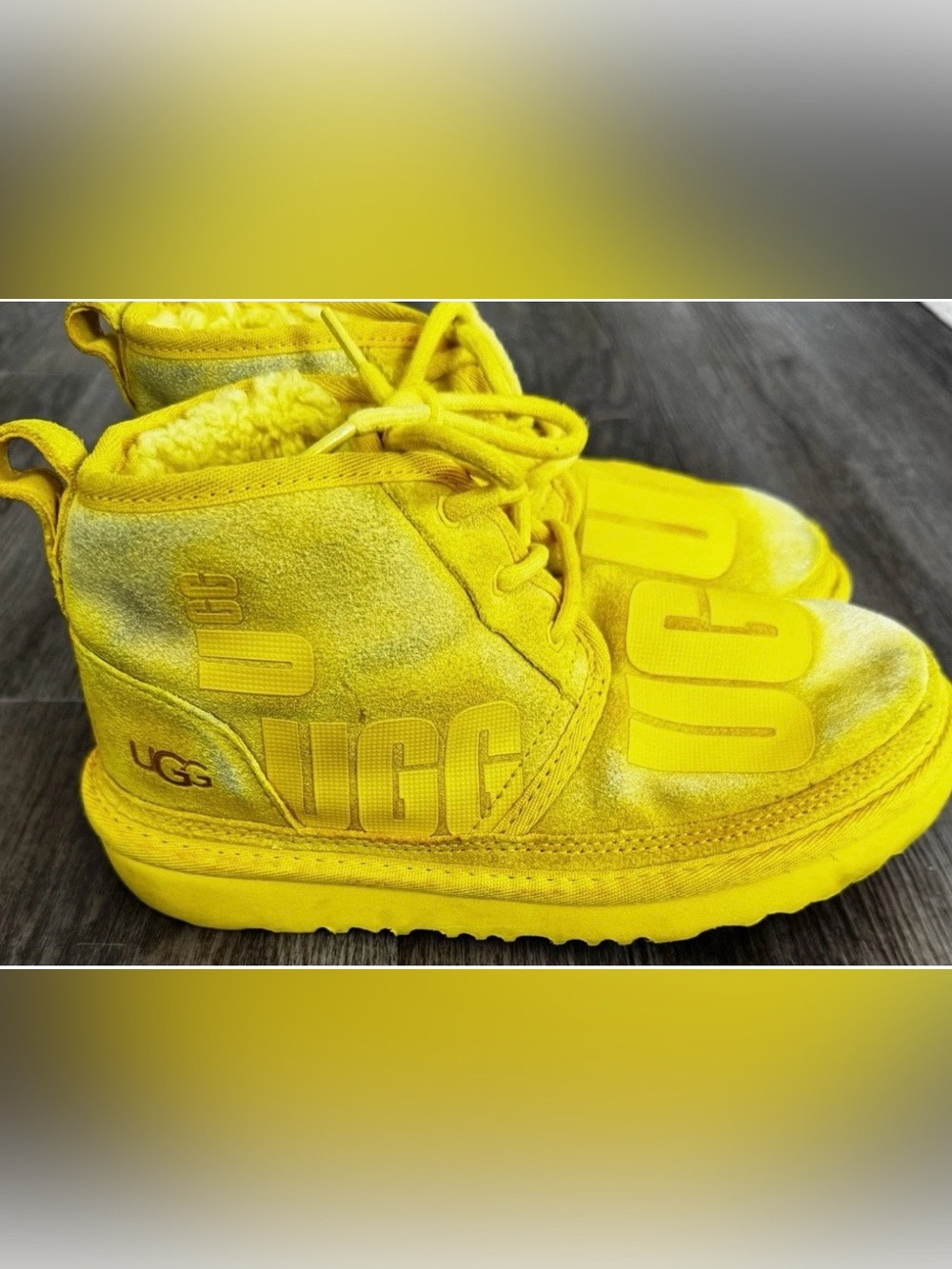 UGG NEUMEL II Scatter • 1134960K  • Youth Size 3 • Graphic Chukka Boots • Yellow